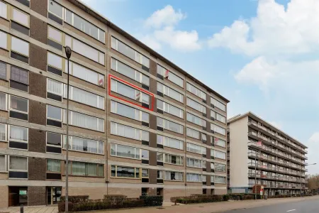 Appartement À Vendre 2170 MERKSEM BE